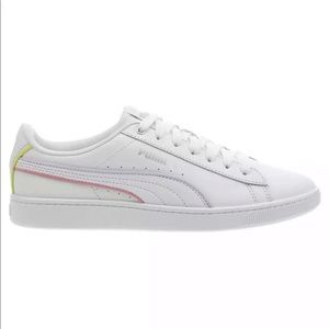PUMA Women's Vikky V2 Sneaker SoftFoam Tennis Shoe